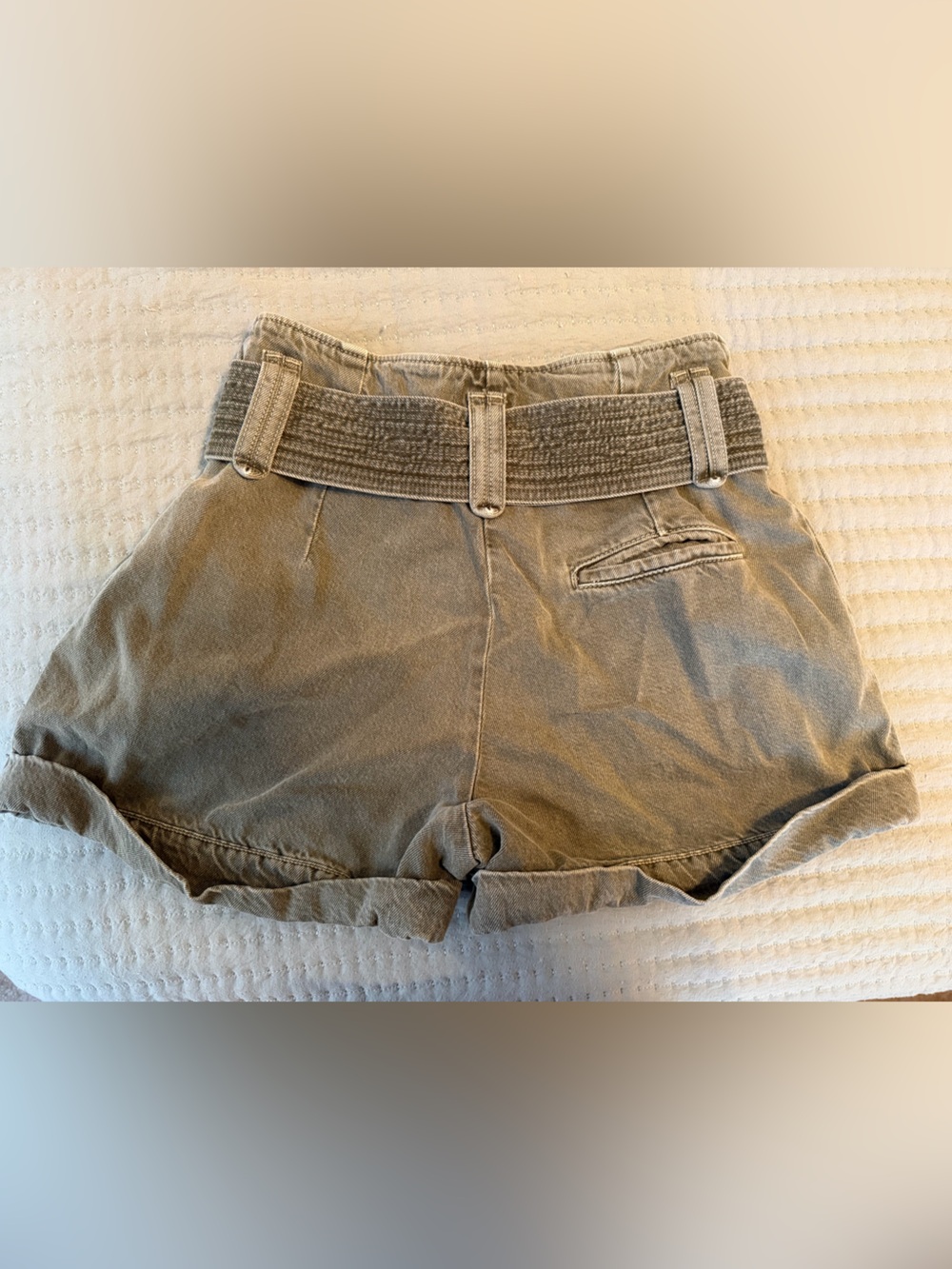 Sezane Rome Shorts - Picture 3 of 3